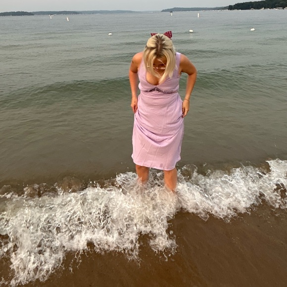 LAVENDER LACE DRESS - Picture 4 of 6